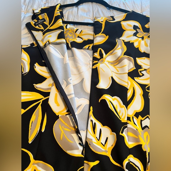 Phase 7 Seven sleeveless sheath dress size 10 Yellow Black floral midi EUC - Picture 4 of 12
